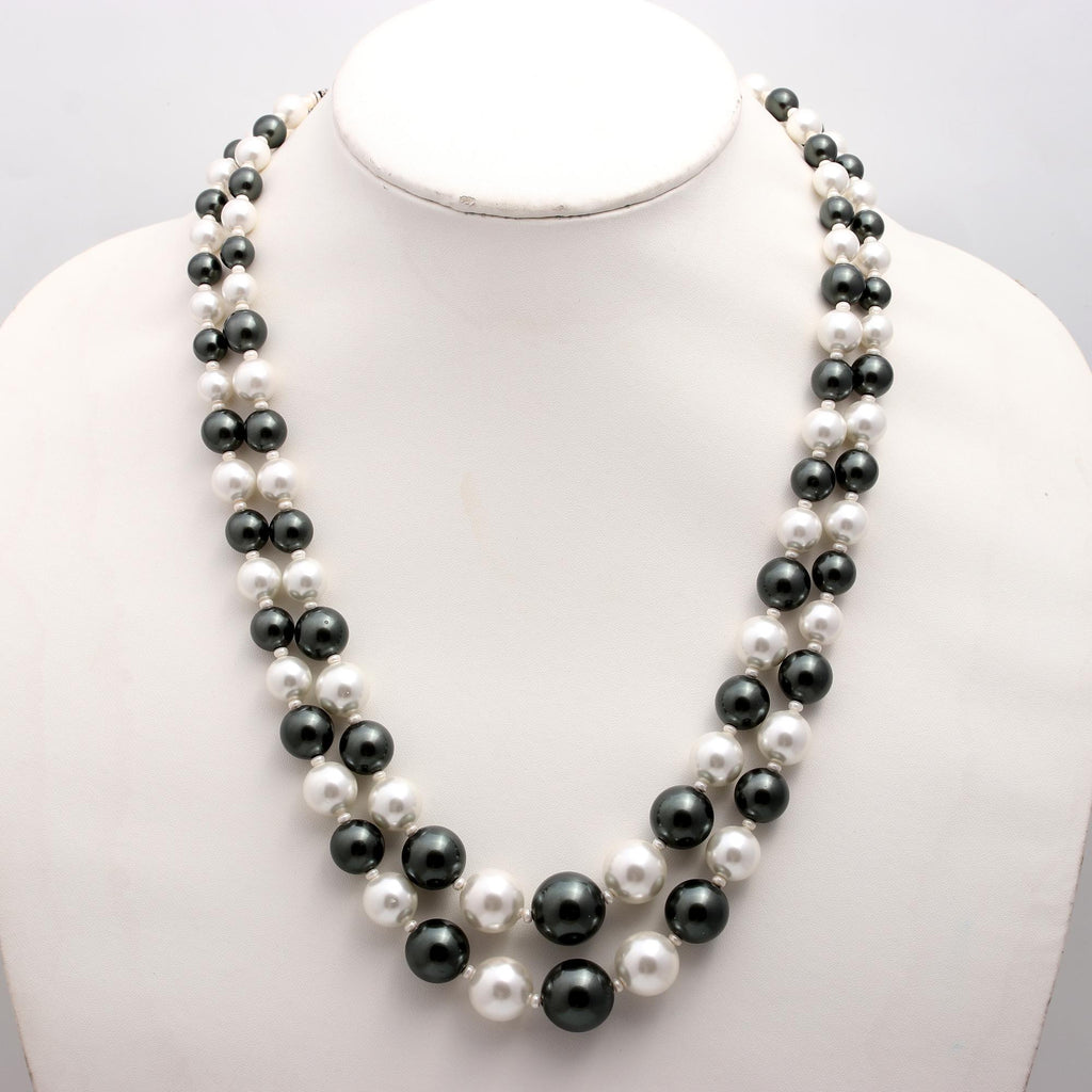 Pearl Black-White Round Smooth Natural Beads Necklace 20 inches Strands