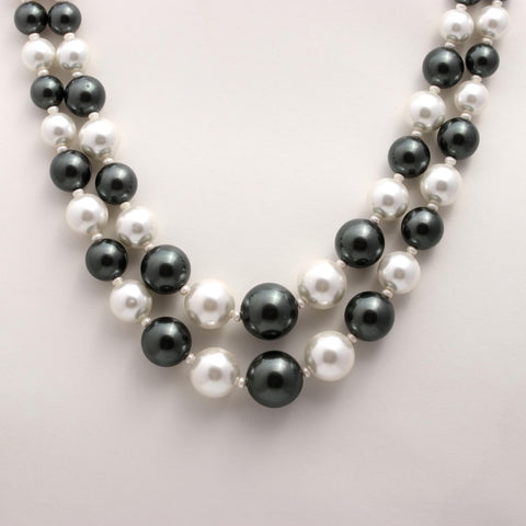 Pearl Black-White Round Smooth Natural Beads Necklace 20 inches Strands