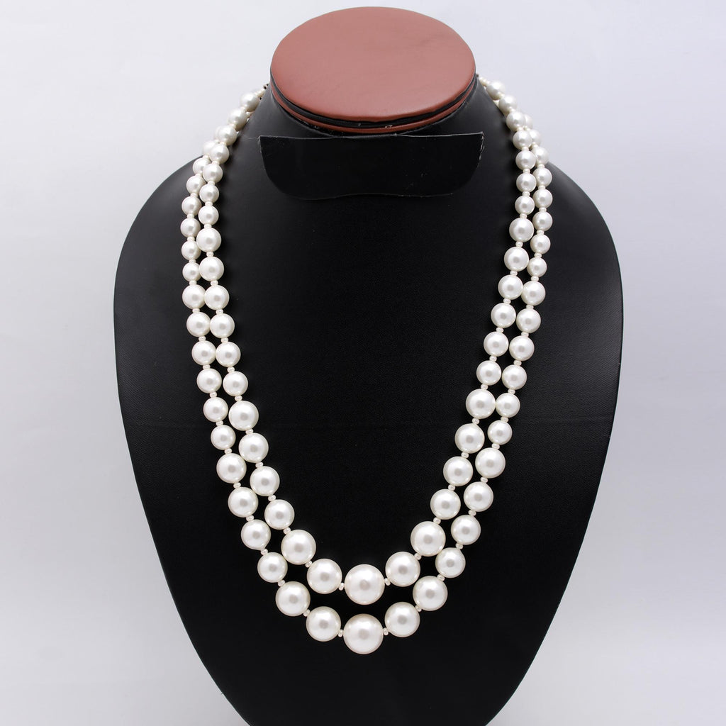 Pearl White Round Smooth Natural Beads Necklace 20 Inches