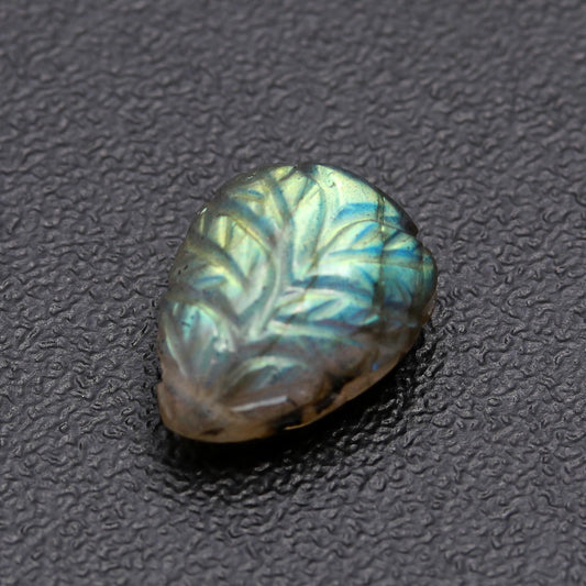 Labradorite Grey Leaf Carving Natural 12 MM Stone